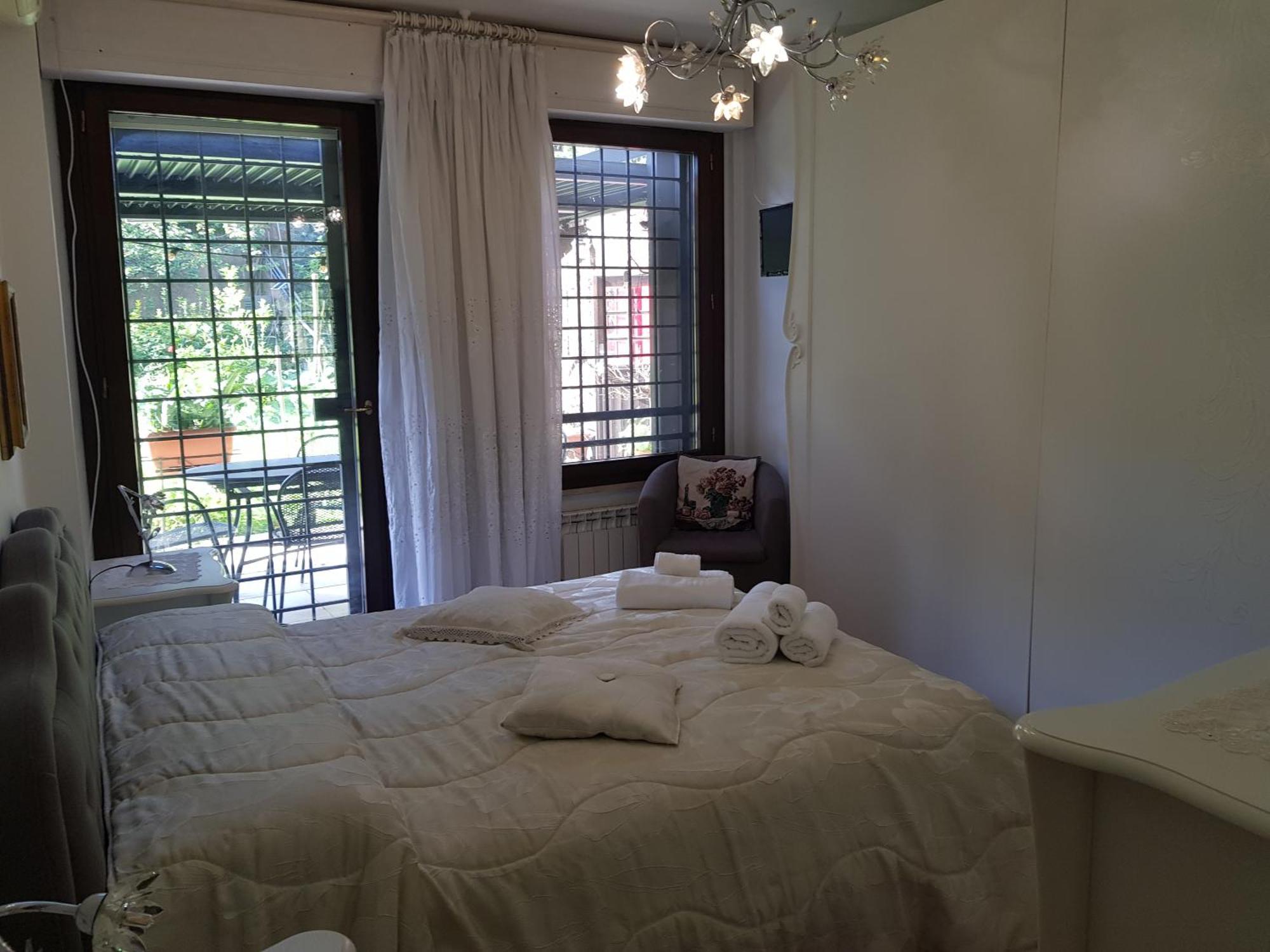Eur Charme Apt&Garden Rom Exteriör bild